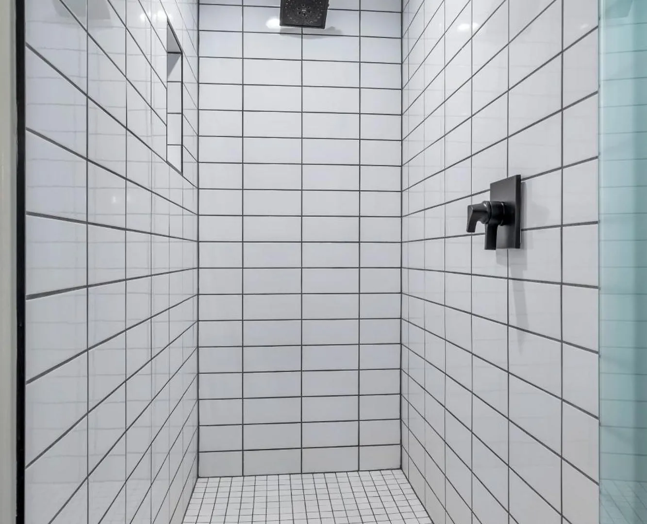Hangover Easy Suite 6Br By Maddox Hotel ナッシュビル
