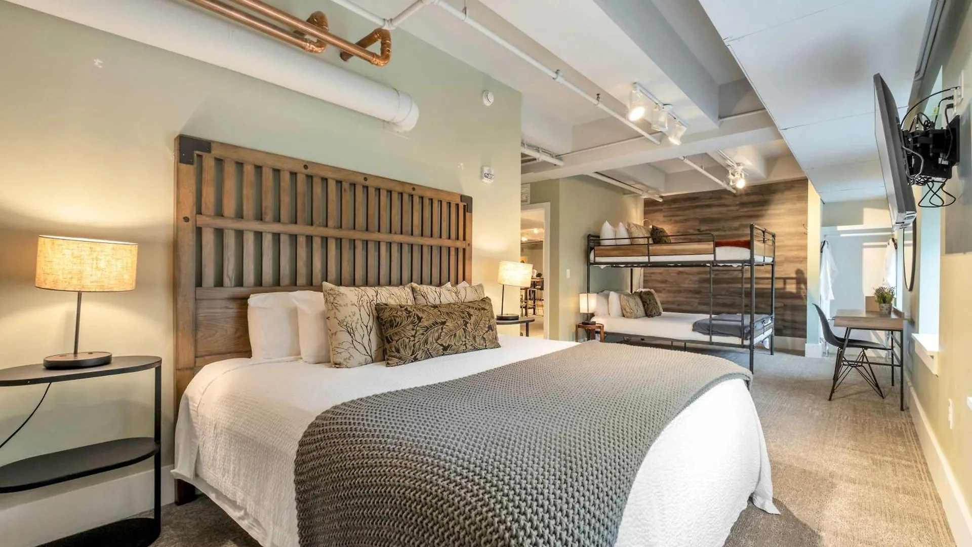 Hangover Easy Suite 6Br By Maddox Hotel ナッシュビル