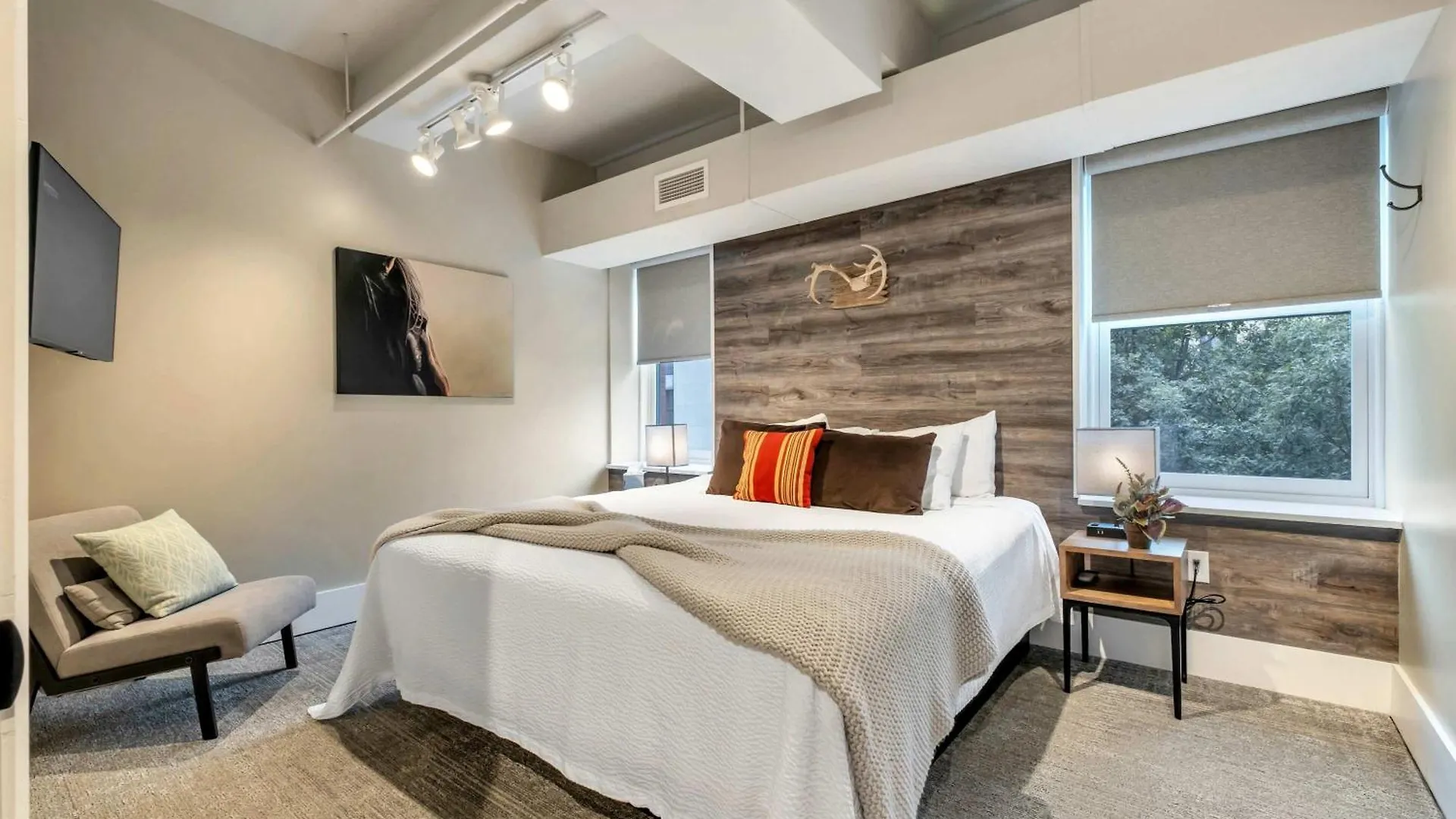 アパート Hangover Easy Suite 6Br By Maddox Hotel ナッシュビル