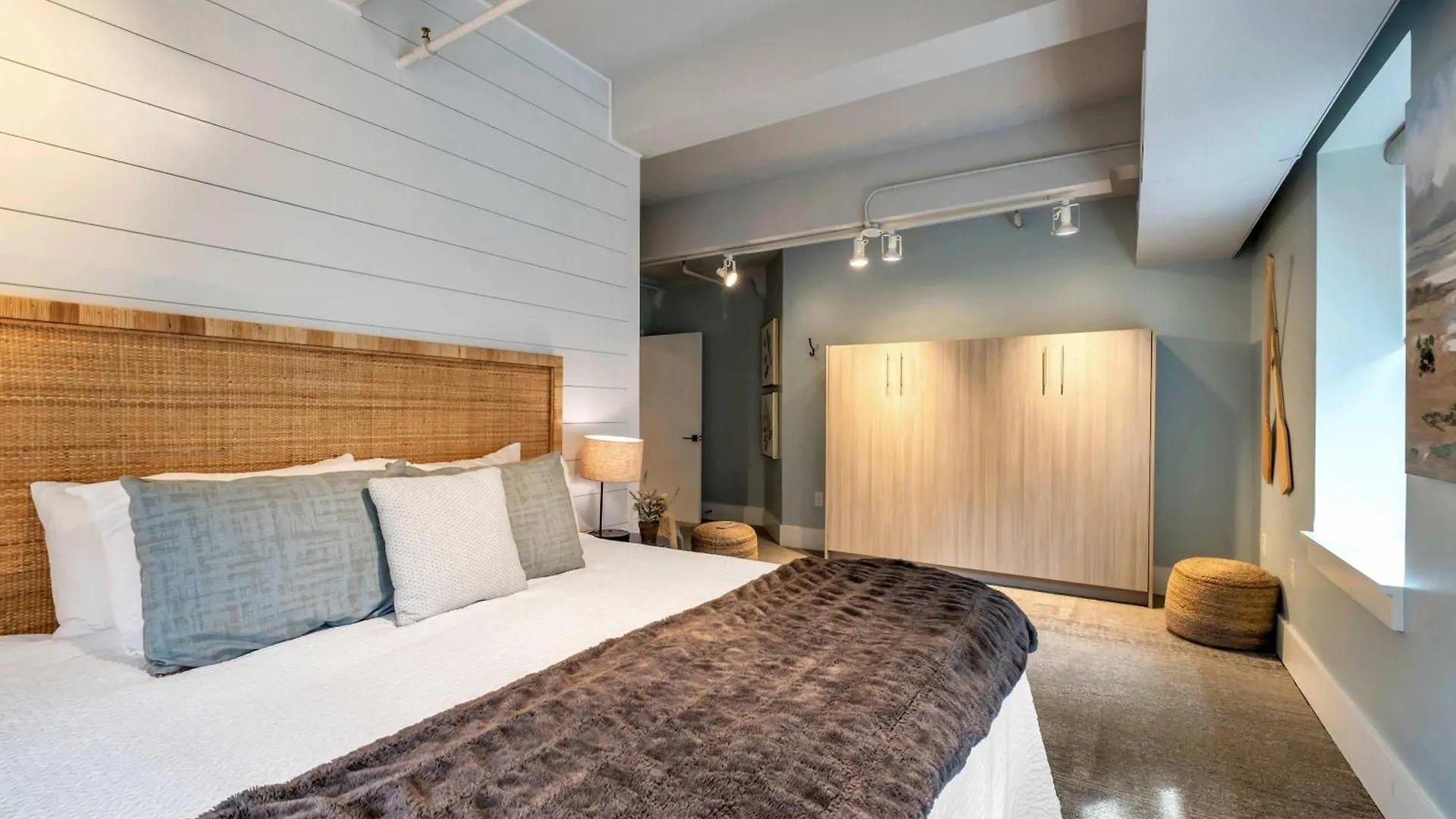 Hangover Easy Suite 6Br By Maddox Hotel ナッシュビル