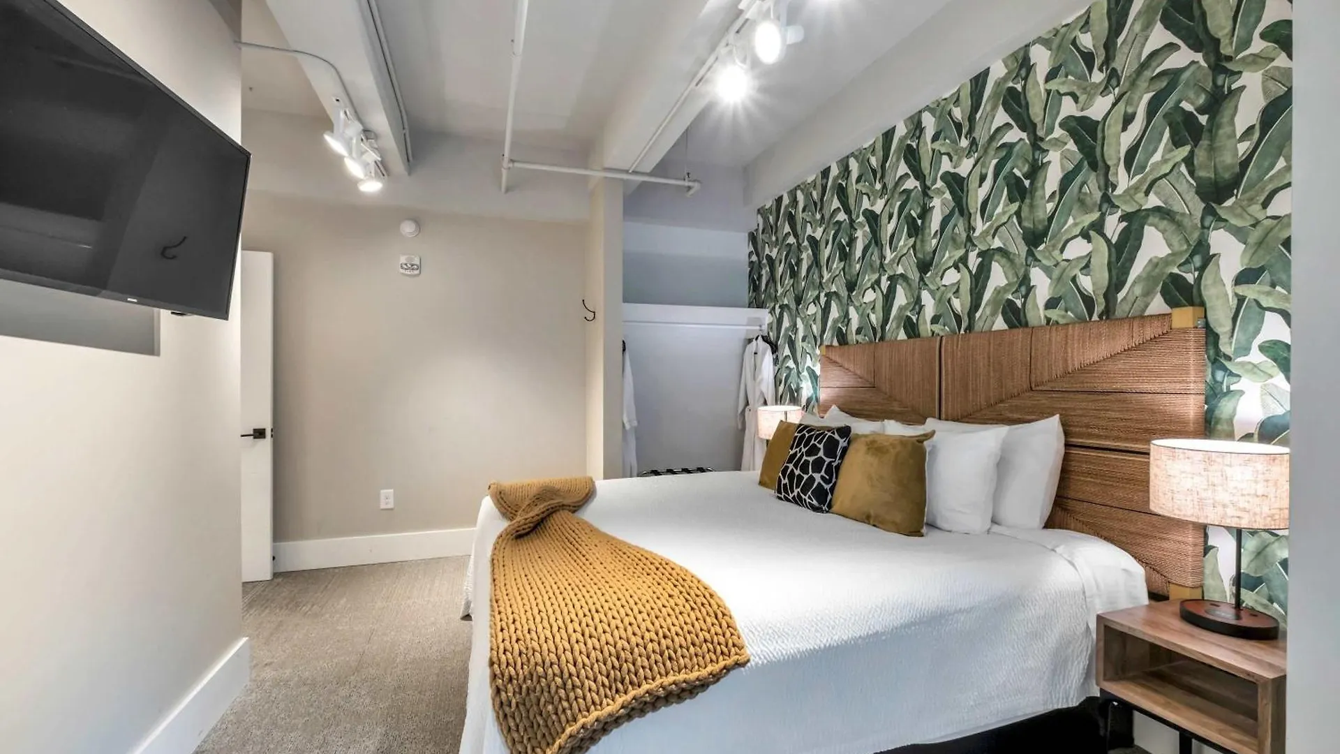 Hangover Easy Suite 6Br By Maddox Hotel ナッシュビル